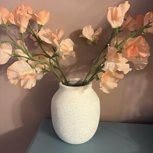 Meet your Posher, Fiona.